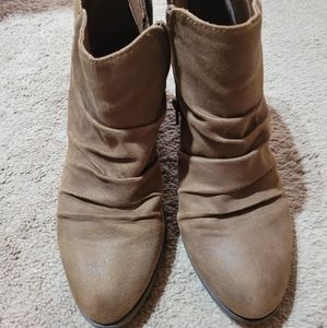 Women's size 8 booties